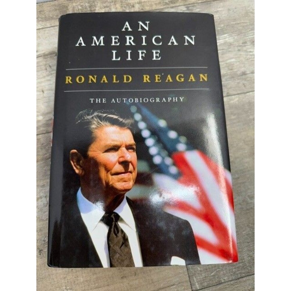 An American Life: The Autobiography by Ronald Reagan (Hardcover) **LIKE NEW**